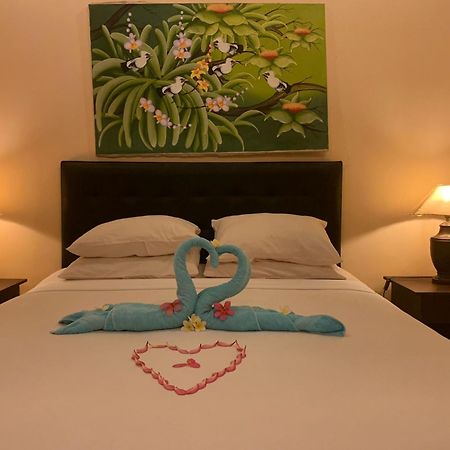 Kusuka Bungalow Gili Trawangan Buitenkant foto