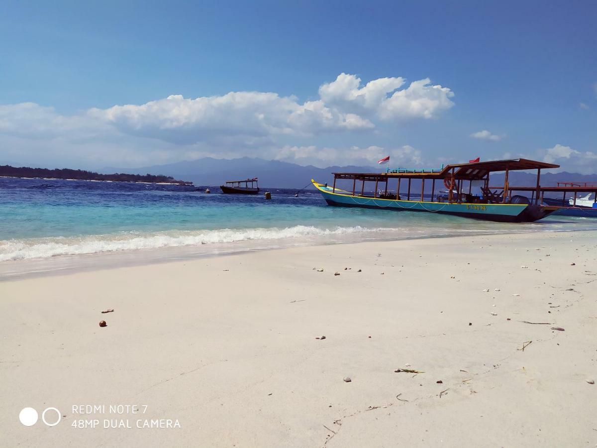 Kusuka Bungalow Gili Trawangan Buitenkant foto