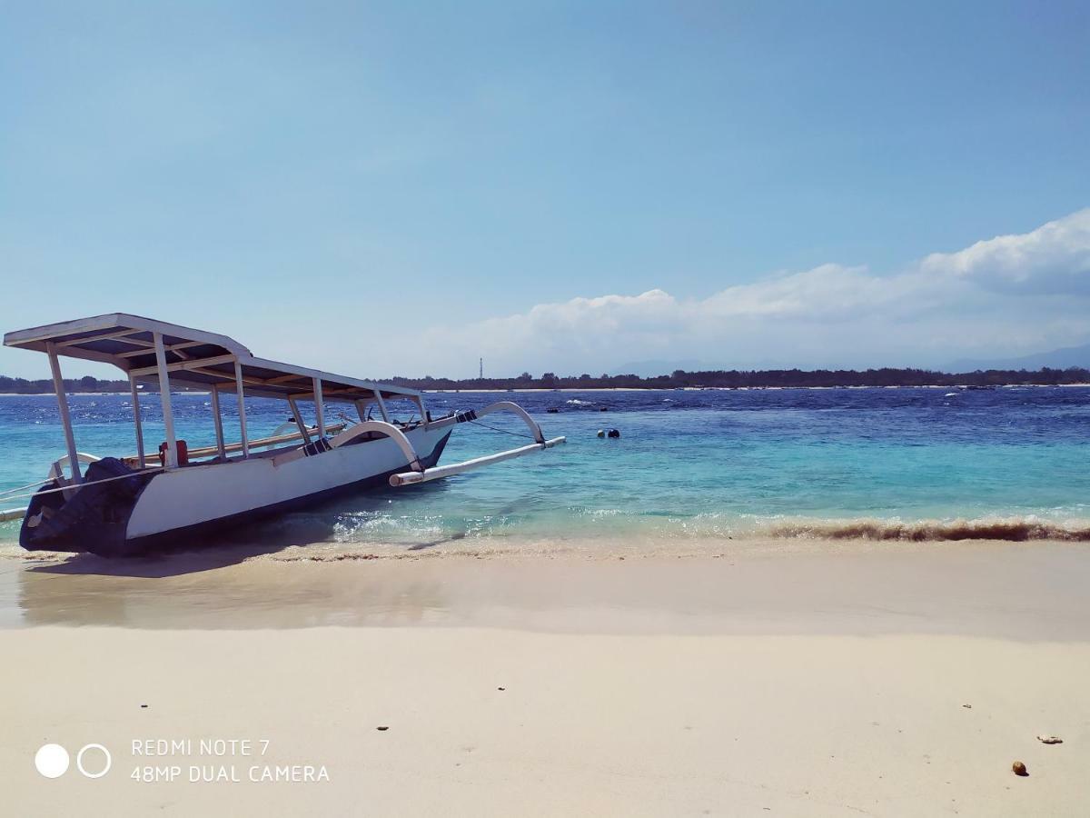 Kusuka Bungalow Gili Trawangan Buitenkant foto