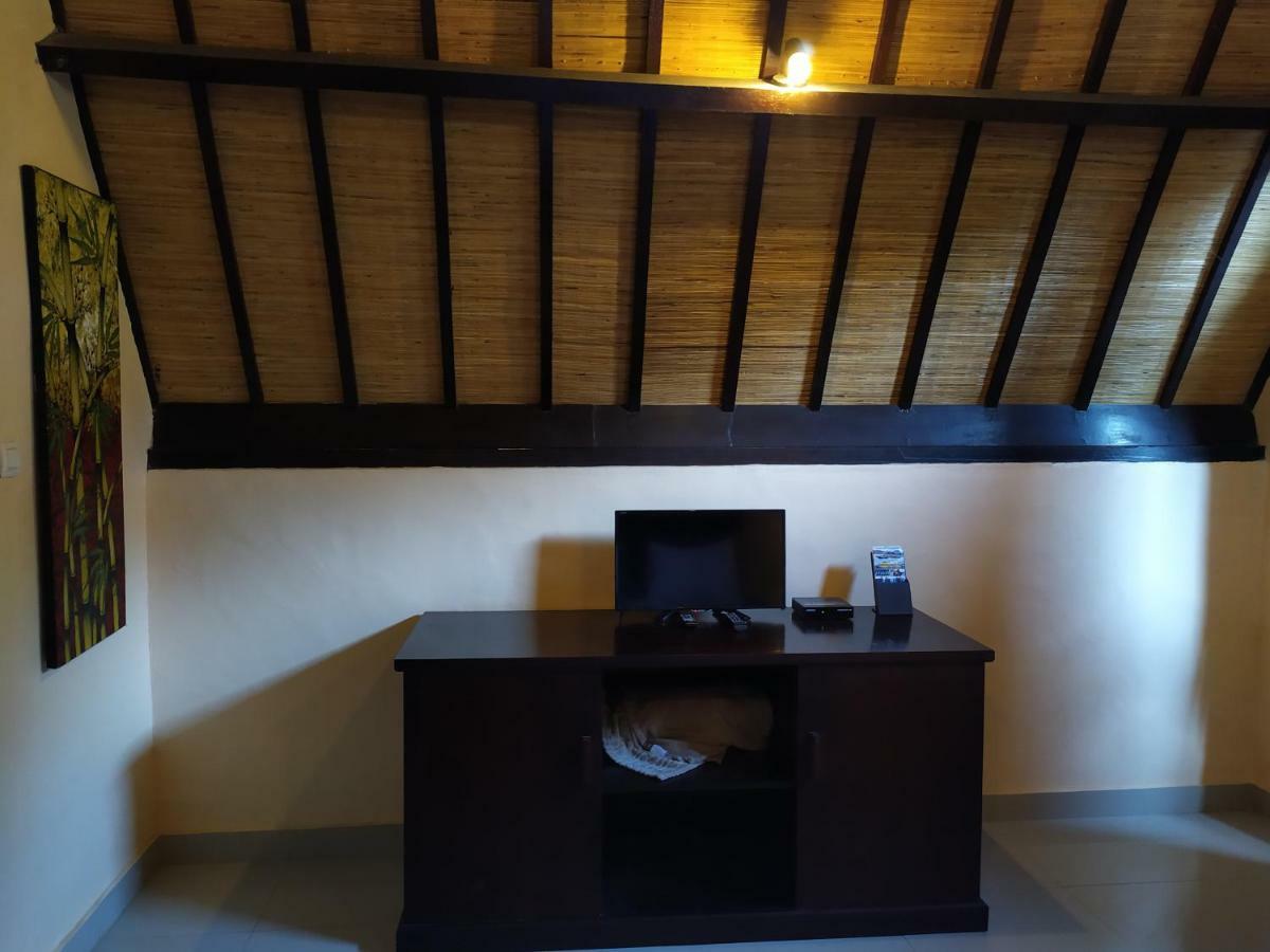 Kusuka Bungalow Gili Trawangan Buitenkant foto